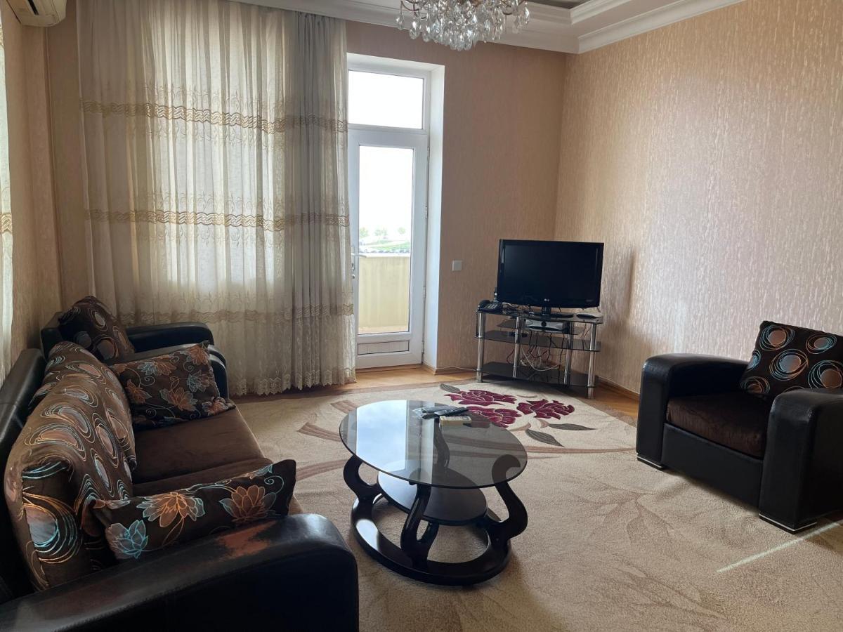 Sea View Couple Apartmant At Boulvard,Near Nizami Street Baky Esterno foto