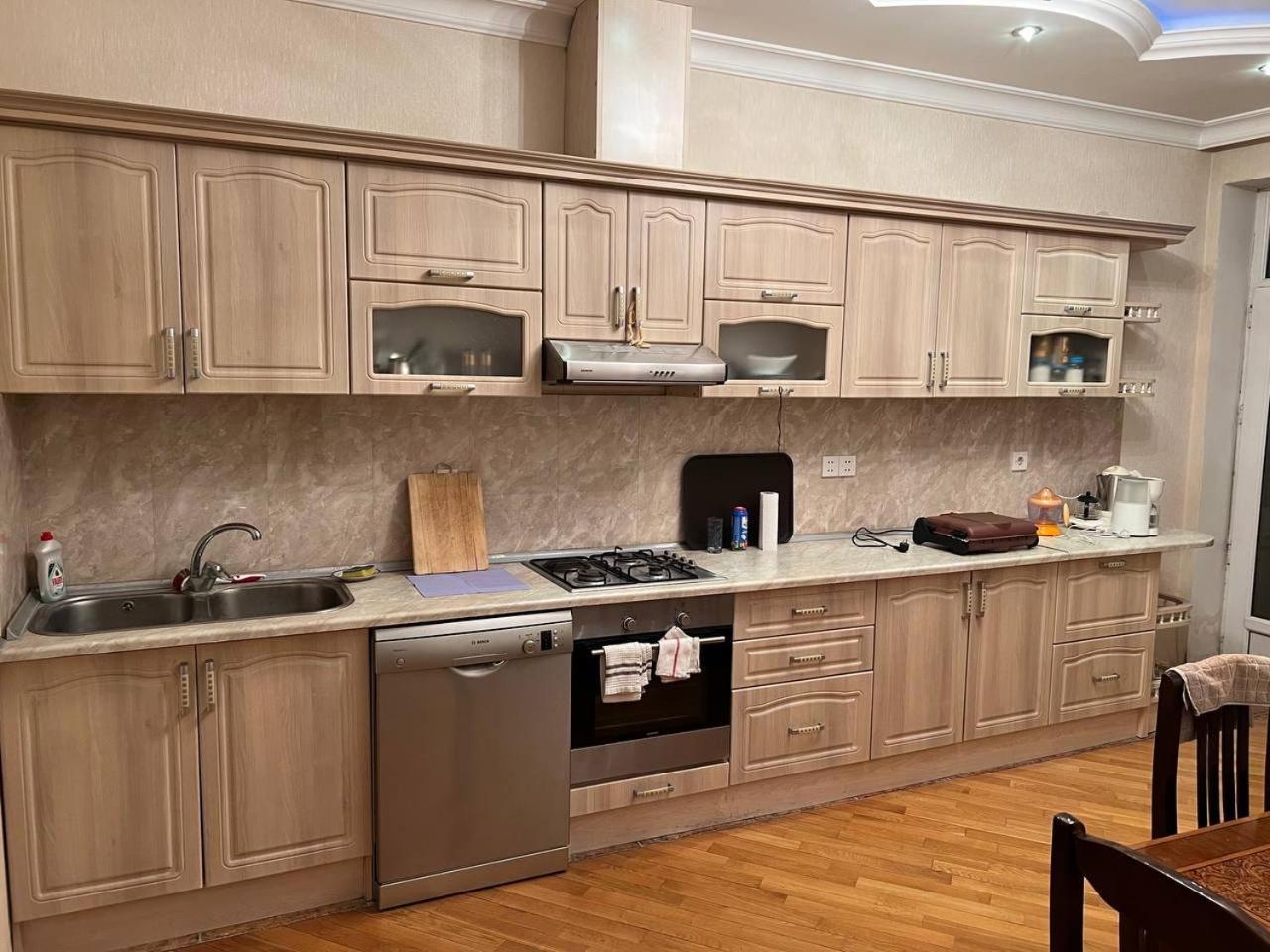 Sea View Couple Apartmant At Boulvard,Near Nizami Street Baky Esterno foto