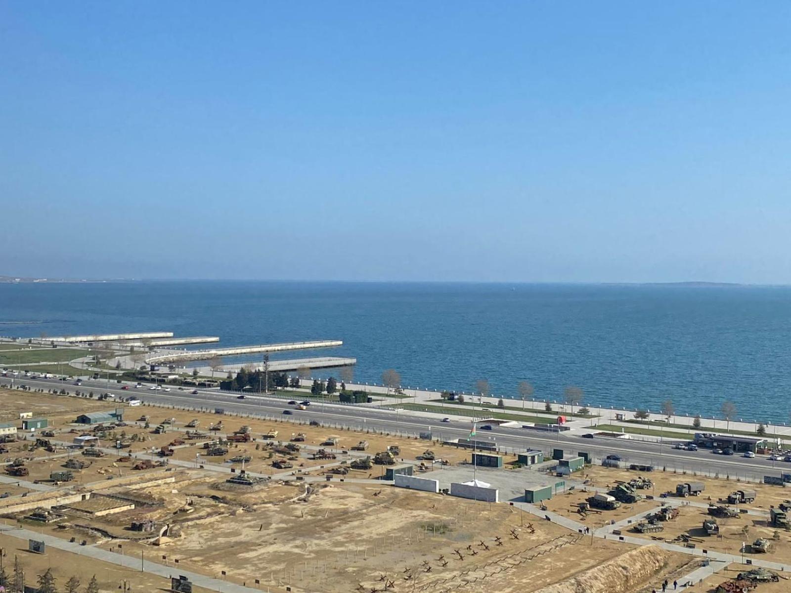 Sea View Couple Apartmant At Boulvard,Near Nizami Street Baky Esterno foto